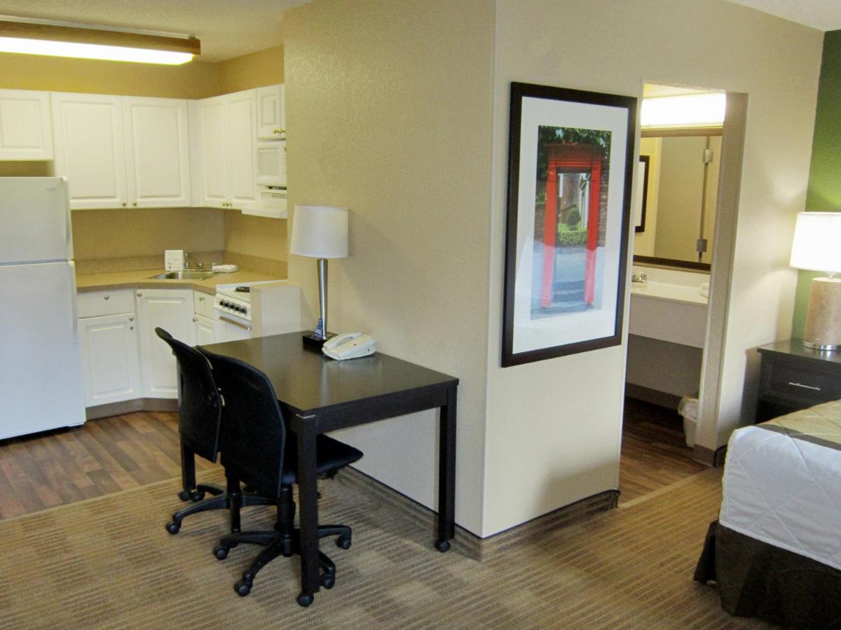 Extended Stay America Suites - Orlando - Convention Center - 6443 Westwood Williamsburg Zewnętrze zdjęcie