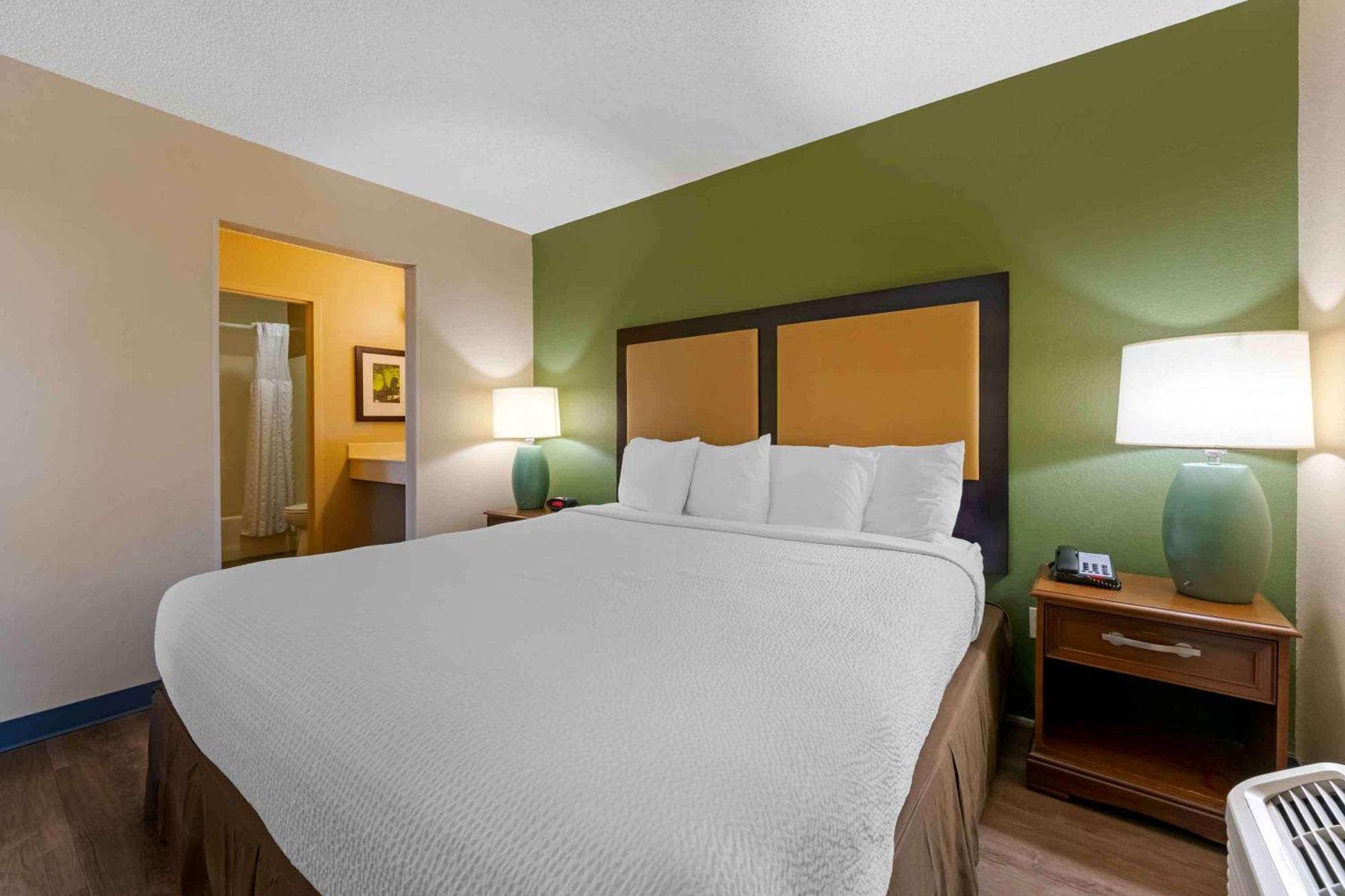 Extended Stay America Suites - Orlando - Convention Center - 6443 Westwood Williamsburg Zewnętrze zdjęcie