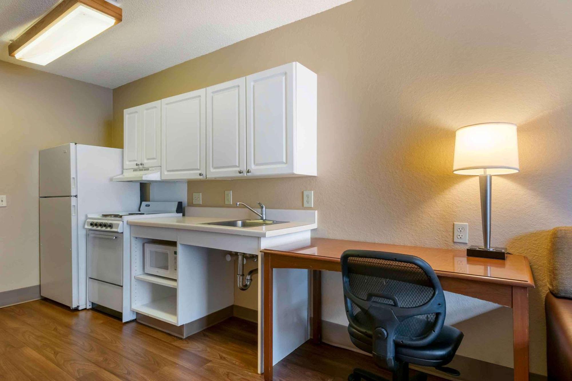 Extended Stay America Suites - Orlando - Convention Center - 6443 Westwood Williamsburg Zewnętrze zdjęcie